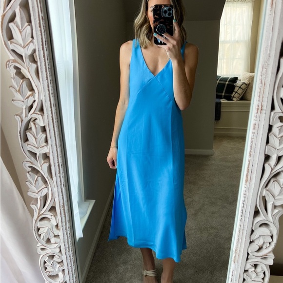 a new day Dresses & Skirts - A New Day Sleeveless Blue Silky V-Neck‎ Midi Dress Size XXL NWT